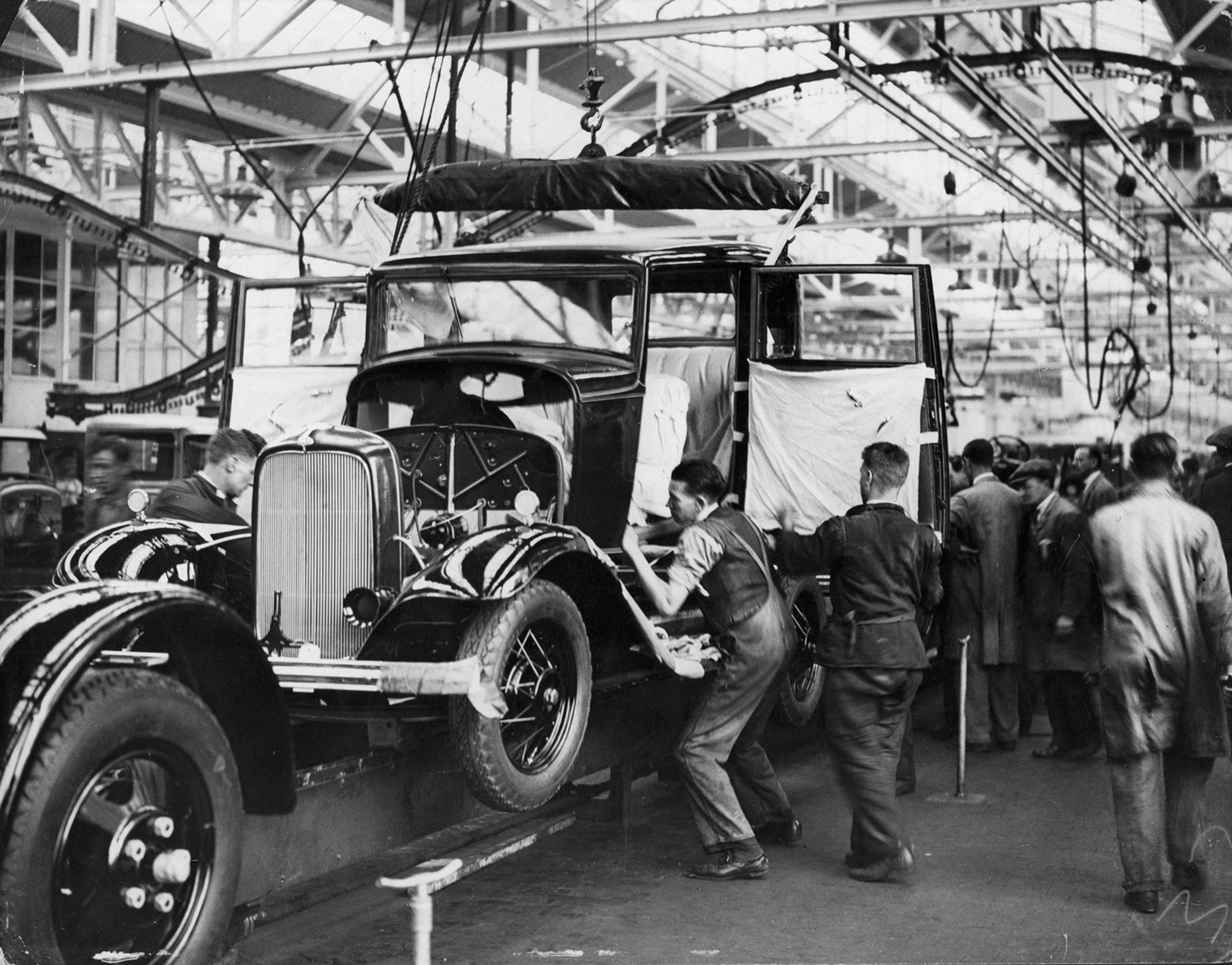 Исторические организации. Завод Генри Форда 1908. Завод Генри Форда 1917. Завод Генри Форда 1914 год. Форд мотор Компани Генри.